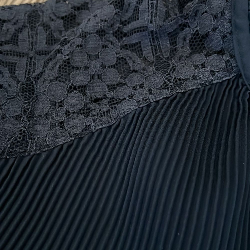 Knox Rose Blouse - Picture 6 of 8